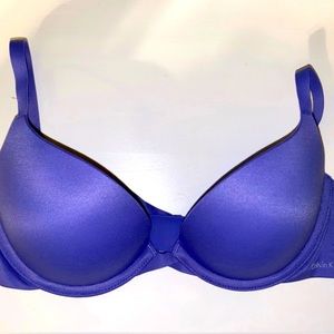 Pink bras very soft 32 b all for $65